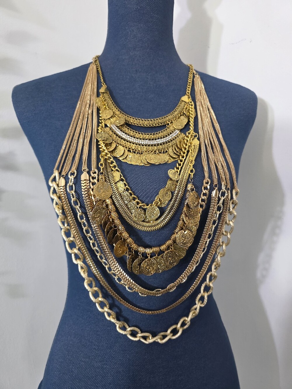 Versatile 3-in-1 Gold-Tone Multi-Wear Coin & Tassel Statement Necklace Set